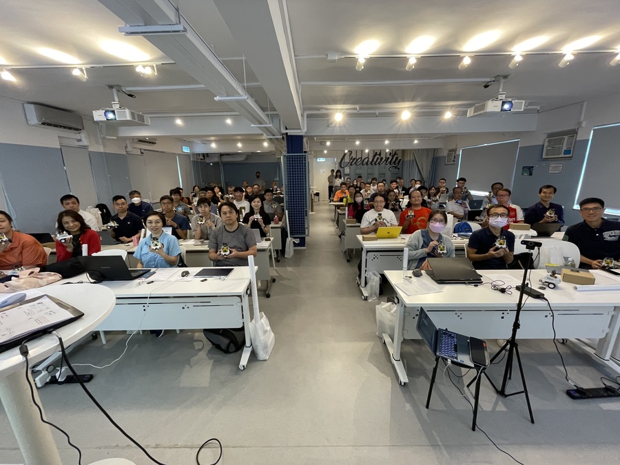 初中人工智能課程單元應用實踐工作坊